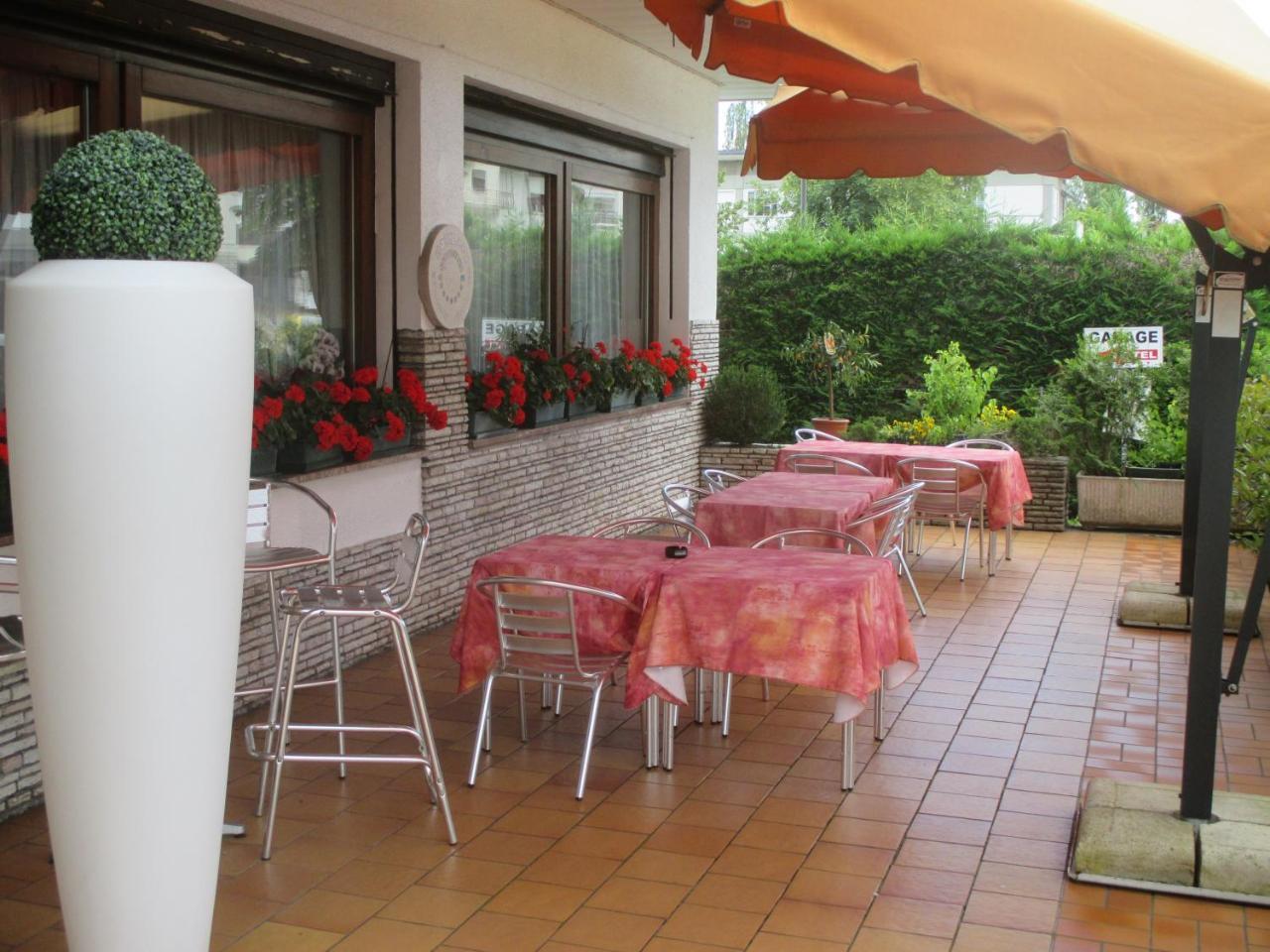 Hotel O'Scugnizzo 2 Беллуно Экстерьер фото